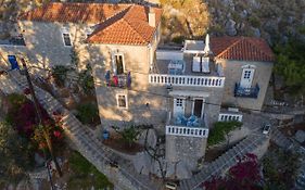 Villa Mandraki